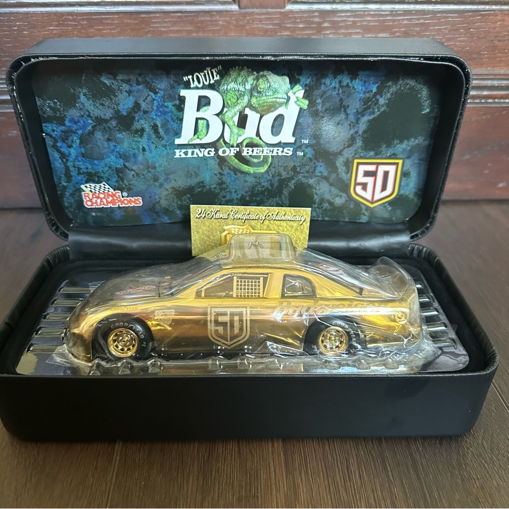 50th Anniversary Racing Champions NASCAR Bud Louie Lizard 1:24